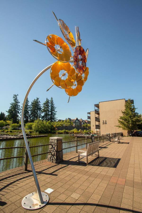 Lakeshore Inn Lake Oswego Kültér fotó