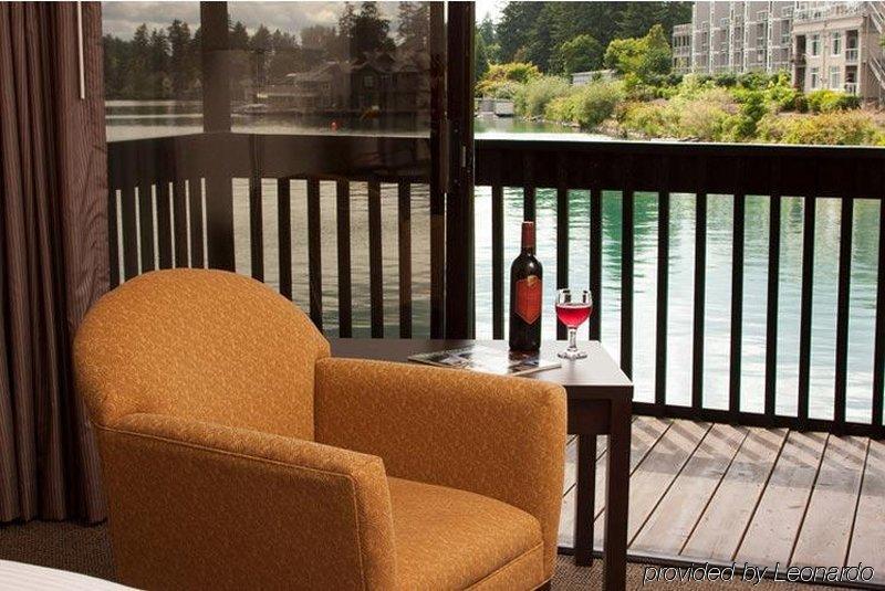 Lakeshore Inn Lake Oswego Kültér fotó