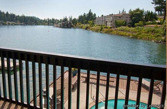 Lakeshore Inn Lake Oswego Kültér fotó