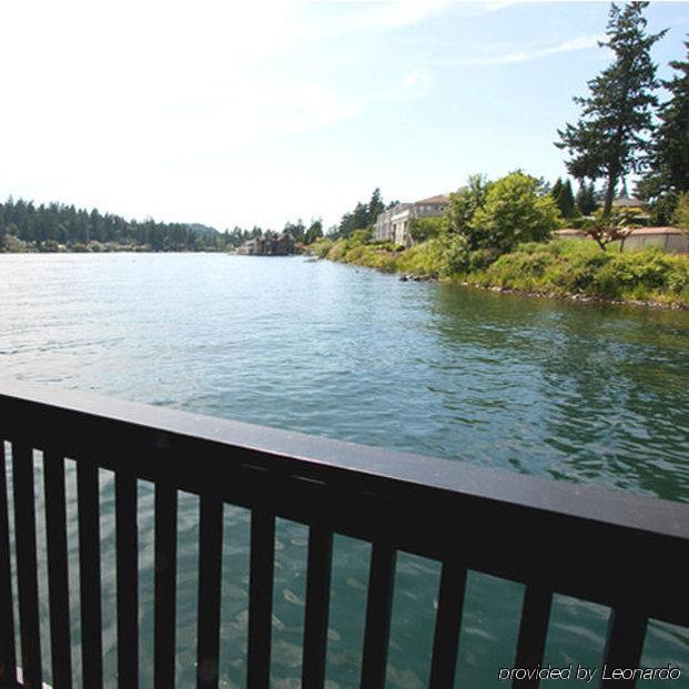 Lakeshore Inn Lake Oswego Kültér fotó