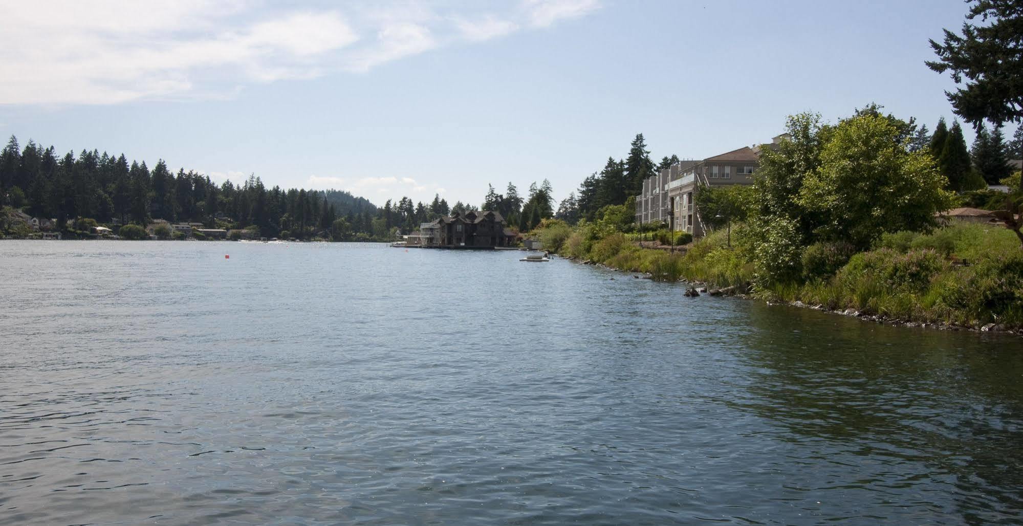 Lakeshore Inn Lake Oswego Kültér fotó